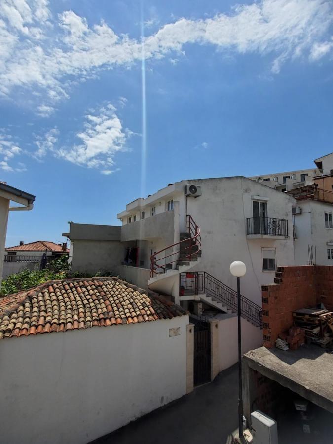 Apartmani Liki Ulcinj Extérieur photo